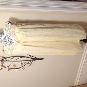 Vintage Vanity Fair Nightie Pastel / Butter Yellow
